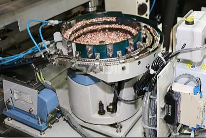 Автоматический станок для холодной клепки